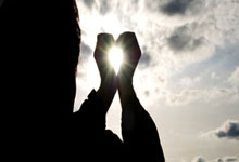 隆戈：律师正在处理莫塔下课手续，预计几个小时内完成.